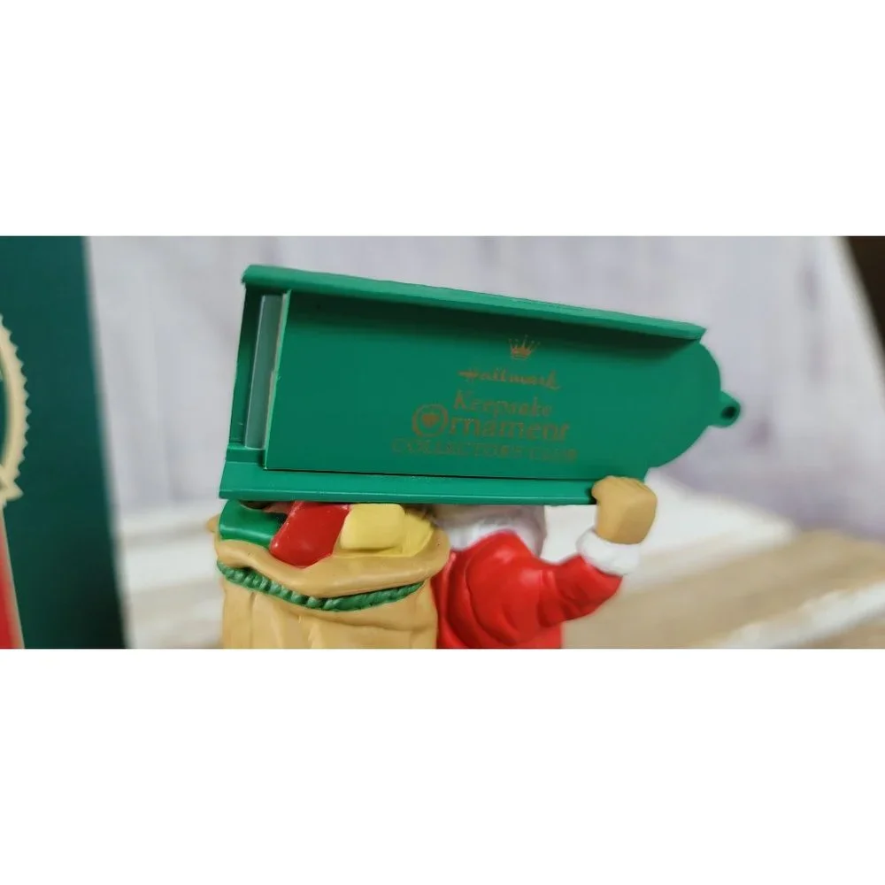 Hallmark visit from Santa 1989 Keepsake‎ handcrafted Ornament Xmas tree decor